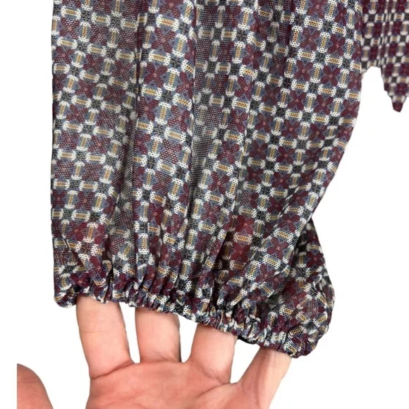Max Studio Long Sleeved Sheer Peasant Top L - Picture 7 of 9